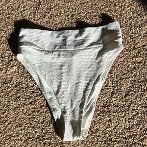 White Aerie bikini bottoms
